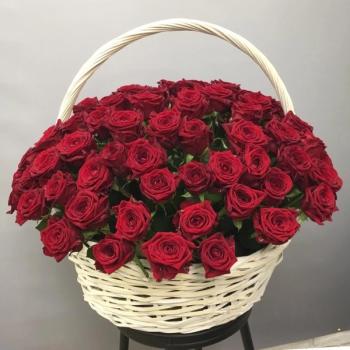 Букет Корзина с 115 розами Артикул: 228271orb